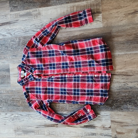 Old Navy Other - Button up dress shirt